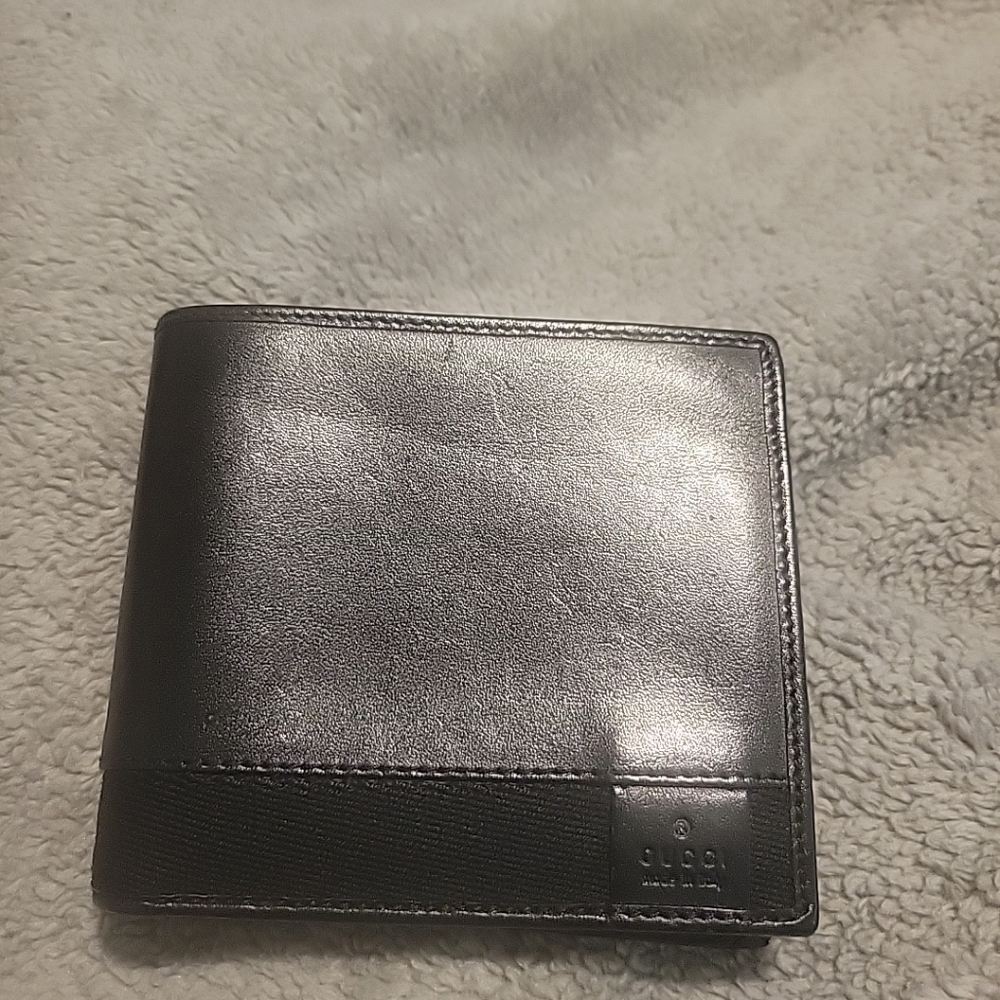 GUCCI Black Leather Wallet